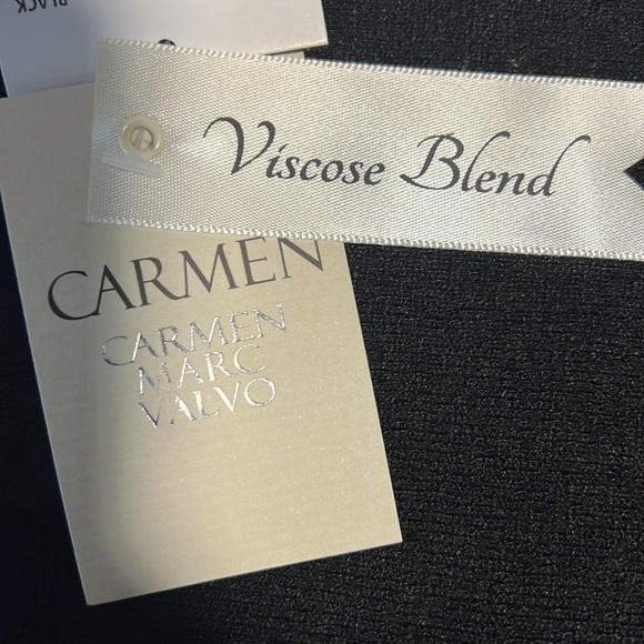 Carmen Marc Valvo Black Sweater Knit Long Sleeve Silver embellishments Sweater - Picture 10 of 10